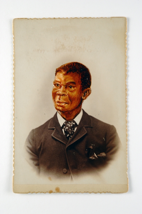 Titus Kaphar White Underneath #5, 2006 Mixed media on paper 6.5 x 4.25 in  (16.5 x 10.8 cm)